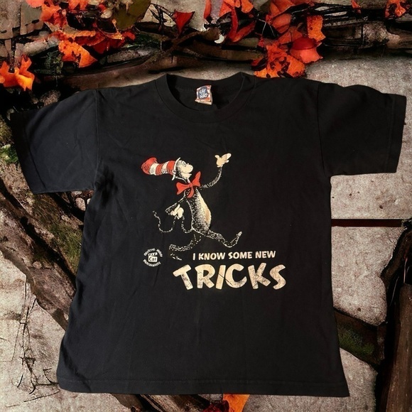 The Cat in The Hat (boys) T-shirt - Picture 2 of 5